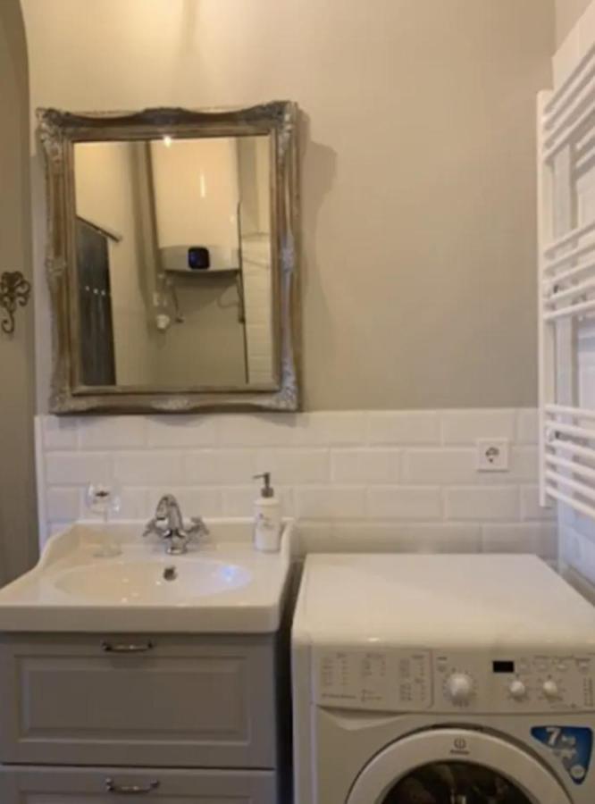 Award Winning Luxury Studio In The Heart Of Budapest In Historical Building المظهر الخارجي الصورة